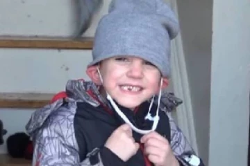 ஒன்ராறியோவில் கொட்டும் பனியில் தனித்துவிடப்பட்ட பள்ளி சிறுவன்! தாயார் வெளியிட்ட தகவல்