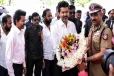 "ஜோசப் விஜய் என்னும் நான்.." நேரு உள்விளையாட்டு அரங்கில் குவியும் முக்கிய புள்ளிகள் - பலத்த பாதுகாப்பு வலயம்