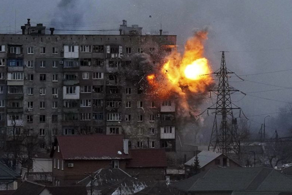 உக்ரைன் மீது ரஷியா ஏவுகணை, டிரோன் தாக்குதலில் ஒருவர் பலி | One Killed Russian Missile Drone Attack On Ukraine