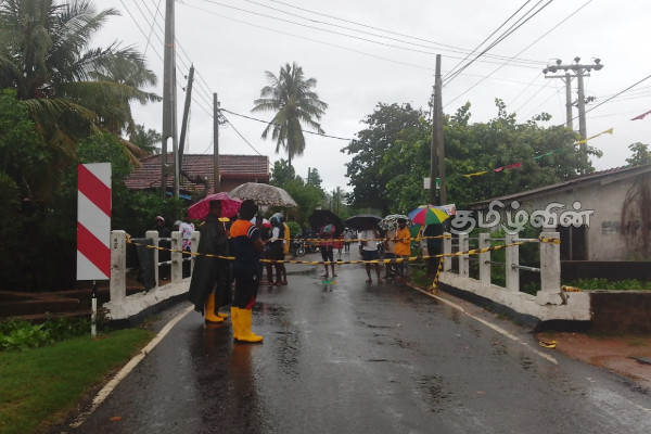 நாட்டில் நிலவும் சீரற்ற காலநிலை! அம்பாறையில் வெள்ளப்பெருக்கு | Bad Weather Sri Lanka Ampara