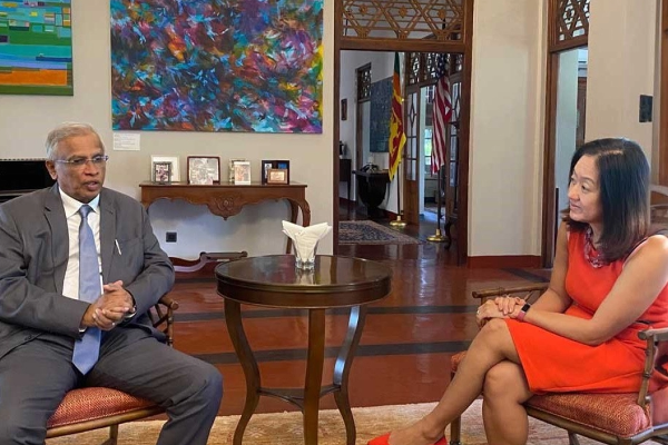 அமெரிக்கா சென்று ஜூலி சங்கை சந்தித்தார் சுமந்திரன்! | Us Ambassador Julie Chung Tna Mp Sumanthiran