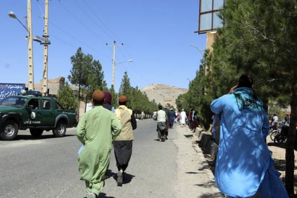 ஆப்கானிஸ்தானில் மசூதி ஒன்றில் குண்டு வெடிப்பு! 18 பேர் உயிரிழப்பு | Afghanistan Mosque Explosion 18 People Death