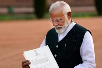 பிரதமர் மோடியின் அமைச்சரவை; 30 கேபினட் அமைச்சர்களும் 72 அமைச்சர்களும் யார் யார்?