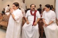 ரோஷி சேனாநாயக்க வீட்டில் மகிந்த