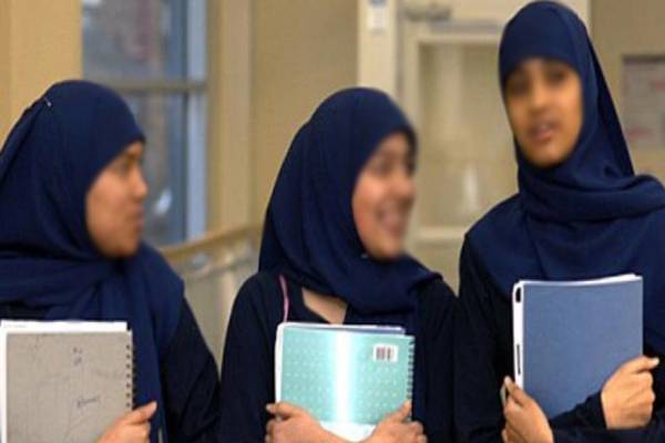 இந்தியாவில் உயர் கல்வி படிக்கும் இஸ்லாமிய மாணவர்களின் விகிதம் குறைவு! ஆய்வு தகவல் | Muslim Students Higher Education In India இந்தியாவில் உயர் கல்வி படிக்கும் இஸ்லாமிய மாணவர்களின் விகிதம் குறைவு! ஆய்வு தகவல் | Muslim Students Higher Education In India