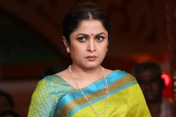 நடிகை ரம்யா கிருஷ்ணனின் சொத்து மதிப்பு.. எவ்வளவு தெரியுமா