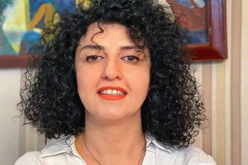 நோபல் அமைதி பரிசு பெற்ற நர்கீஸ் முகமதி ; ஈரான் நீதித்துறை அதிரடி