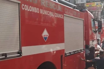 கொழும்பில் இரண்டு மாடி கட்டடத்தில் பாரிய தீ விபத்து!