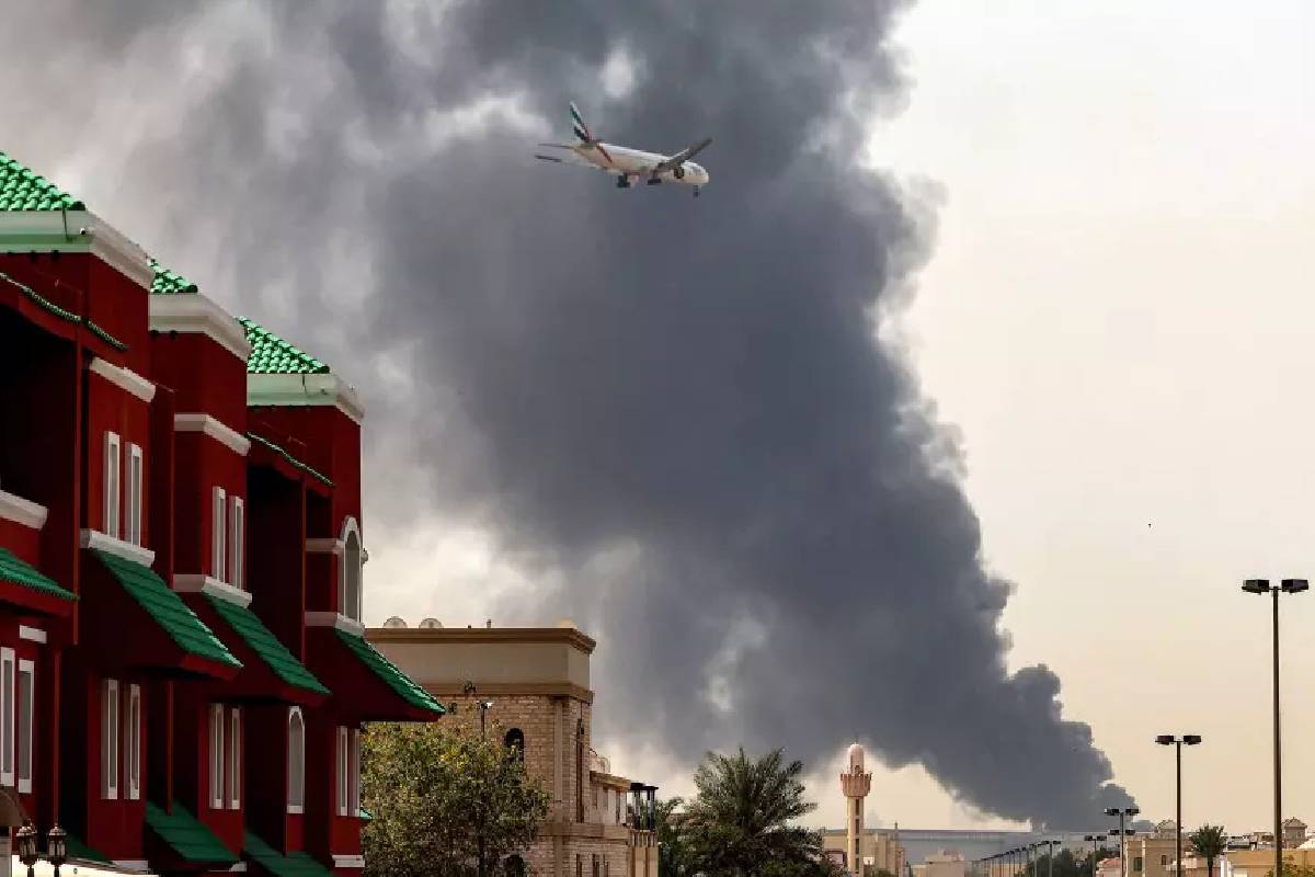 குவைத் எண்ணெய் சுத்திகரிப்பு நிலையம் மீது ஆளில்லா வானூர்தி தாக்குதல் | Drone Attack On Kuwait Oil Refinery