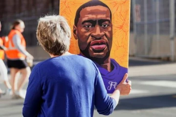 ஜார்ஜ் பிளாய்ட் கொலை;  காணொளி பதிவு செய்த பெண்ணுக்கு உயரிய விருது