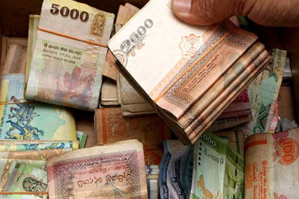 யாழில் திருட்டு சம்பவத்துடன் தொடர்புடைய நபர் சிக்கினர்! | Police Arrested Person The Theft Incident Jaffna