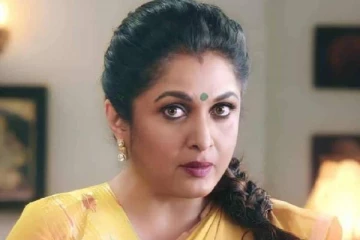 இந்த வயதிலும் இவ்வளவு அழகா... ரம்யா கிருஷ்ணன் லேட்டஸ்ட் போட்டோ ஷுட்