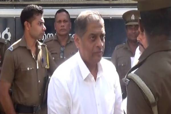 மகிந்த ராஜபக்சவின் பாதுகாப்பு அதிகாரிக்கு நீதிமன்றம் பிறப்பித்த உத்தரவு | Neville Wanniarachchi Arrested மகிந்த ராஜபக்சவின் பாதுகாப்பு அதிகாரிக்கு நீதிமன்றம் பிறப்பித்த உத்தரவு | Neville Wanniarachchi Arrested