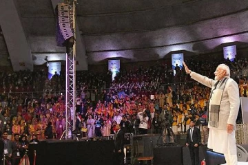 உலக கின்னஸ் சாதனை படைத்த இந்திய பிரதமர் நரேந்திர மோடியின் நிகழ்ச்சி