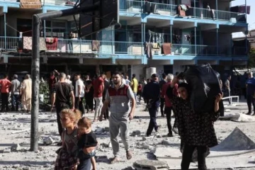 காசா பாடசாலை மீது இஸ்ரேல் கொடூர தாக்குதல்! 18 பேர் உயிரிழப்பு