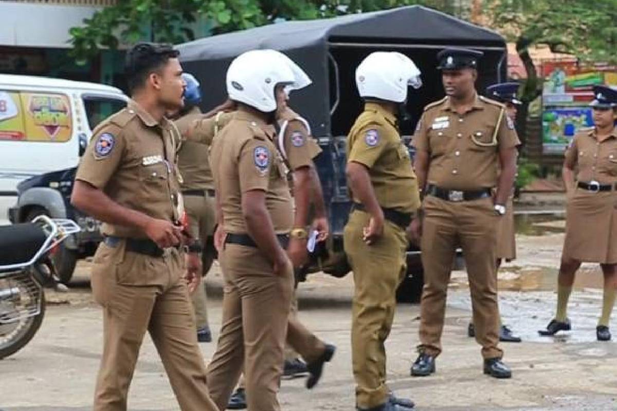 யாழில் இளைஞன் கடத்தப்பட்டு சித்திரவதை: ஐந்துபேர் கைது | Youth Abducted And Tortured In Jaffna 5 Arrested