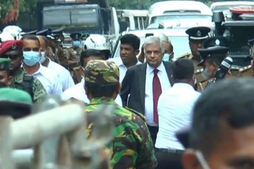 நாடு திரும்பினார் ரணில்! கட்டுநாயக்க விமான நிலைய பகுதியில் பலத்த பாதுகாப்பு