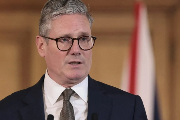 டியாகோ கார்சியா விவகாரம்: ஈரானுக்கு எதிரான ட்ரம்ப் எச்சரிக்கையால் பிரித்தானியாவுக்கு அழுத்தம் | Uk Under Pressure Over Trump Warning Against Iran