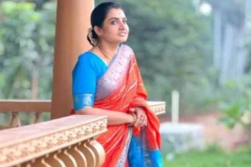 பாண்டியன் ஸ்டோர்ஸ் சீரியல் புகழ் சுஜிதாவின் கலக்கல் புகைப்படங்கள்