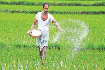 இரசாயன உர இறக்குமதி - விவசாய அமைச்சர் மற்றும் செயலாளரிடையே வெடித்தது முரண்பாடு?