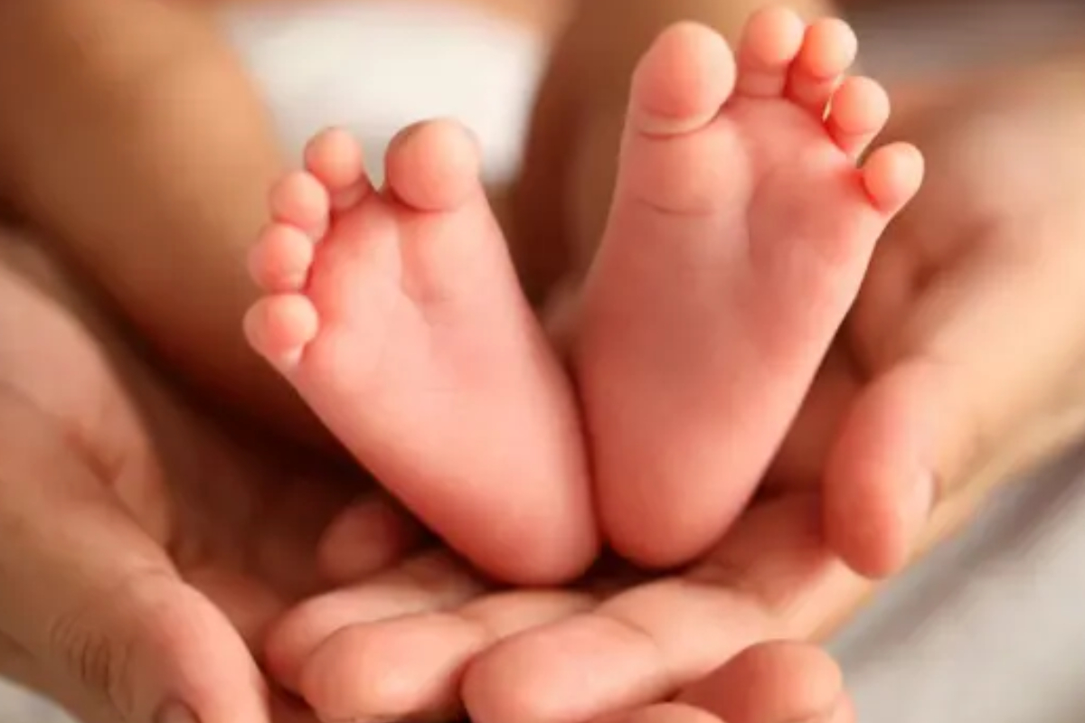 யாழில் பரிதாபமாக உயிரிழந்த பெண் குழந்தை | A Baby Girl Tragically Died In Jaffna