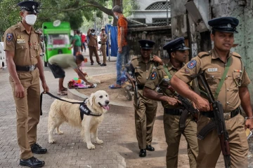 24 மணித்தியாலங்களில் பொலிஸாரிடம் சிக்கிய ஆயிரக்கணக்கான இலங்கையர்கள்