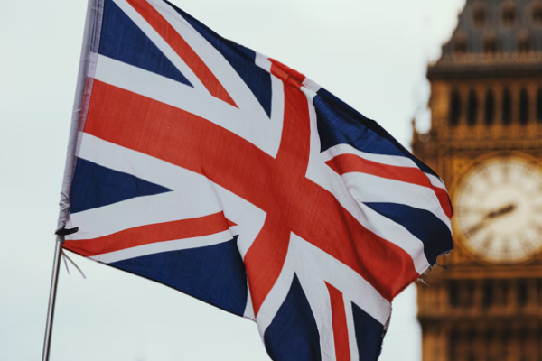 பிரித்தானிய அரசாங்கத்தின் சர்வதேச மாணவர்களுக்கான மகிழ்ச்சித் தகவல் | Uk New Rule To Switch To Innovator Founder Visa பிரித்தானிய அரசாங்கத்தின் சர்வதேச மாணவர்களுக்கான மகிழ்ச்சித் தகவல் | Uk New Rule To Switch To Innovator Founder Visa