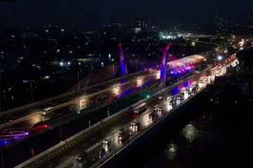 கோட்டாபய, மஹிந்தவினால் திறக்கப்பட்ட “கோல்டன் கேட் கல்யாணி” அதி நவீன களனி பாலம் (Video)