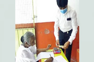 திரிபிடக தர்மம், பாலி மொழி பரீட்சை எழுதிய 93 வயதான பாட்டி