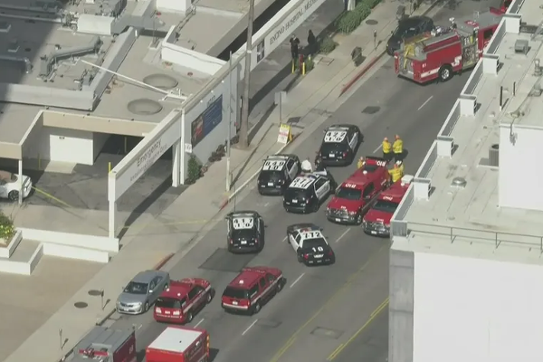 அமெரிக்காவில் தொடரும் வன்முறை - வைத்தியசாலையில் இடம்பெற்ற பாரிய அசம்பாவிதம்! - ஐபிசி தமிழ்