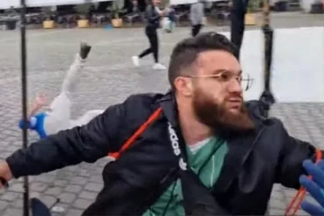 கோமாவிலிருந்து கண்விழித்தபிறகும் மாறாத முரட்டுத்தனம்: ஜேர்மன் பொலிசார் கொல்லப்பட்ட விவகாரம்