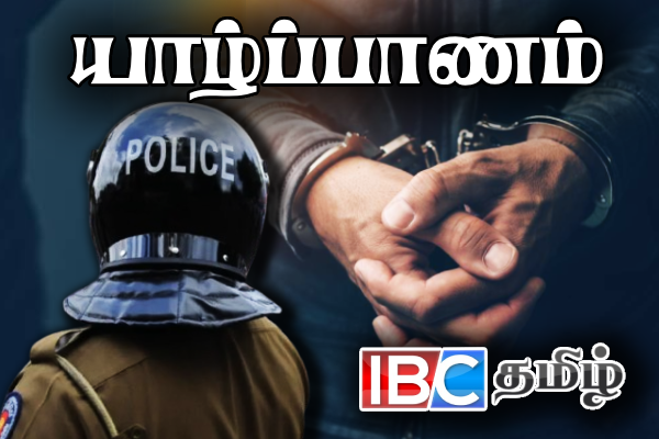 யாழில் வாள்களுடன் நடமாடிய இருவர் அதிரடியாக கைது | Two Arrested In Jaffna