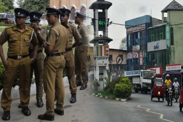 நடு வீதியில் அடிதடியில் ஈடுபட்ட நாடாளுமன்ற உறுப்பினர் - பாடசாலை அதிபர்