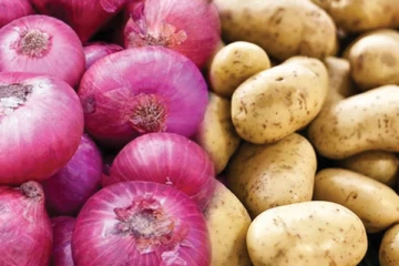 இறக்குமதி செய்யப்படும் உருளைக்கிழங்கு, பெரிய வெங்காயத்திற்கான வரி அதிகரிப்பு