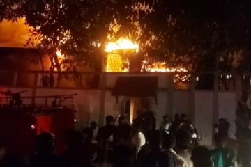 தீக்கிரையாக்கப்பட்ட ஜனாதிபதியின் வீடு தொடர்பில் பொது மக்களிடம் உதவி கோரியுள்ள பொலிஸார்