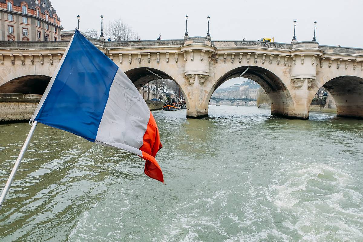 பிரான்சில் கருணைக் கொலைக்கு நாடாளுமன்றம் இறுதி ஒப்புதல் | Legal Recognition Of Euthanasia In France
