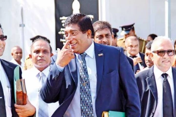 பிணைமுறி மோசடி;  ரவி கருணாநாயக்க உள்ளிட்டோர்  தொடர்பில் அதிரடி உத்தரவு