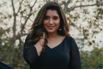 தாறுமாறாக மாறிய தொகுப்பாளினி பிரியங்கா.. இணையத்தை கலக்கும் இன்ஸ்டா பதிவு