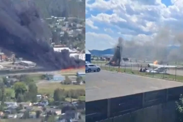 தரையிறங்கும் போது பயணிகள் விமானத்தில் மோதிய விமானம் - பயணிகளின் நிலை?