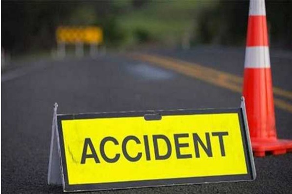 கனடாவில் இடம்பெற்ற சாலை விபத்தில் 19 வயது இளைஞர் பலி | Burlington Crash 19 Year Old Motorcyclist Dead