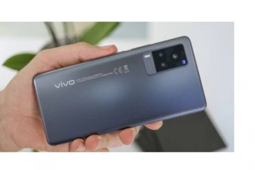 Vivo-வில் இந்த போனை நீங்க வாங்க போறீங்களா? 5000 ரூபாய் வரை செம ஆபர் இருக்கு... விட்ராதீங்க