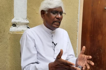 இராணுவத்தினருக்கு கொடுக்கும் மரியாதையை மலையக தொழிலாளர்களுக்கும் கொடுக்க வேண்டும்! அருட்தந்தை சக்திவேல்