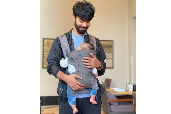 மகத்தின் மகன் அதியமான் இப்போ எப்படி இருக்கின்றார் தெரியுமா? வாவ் அம்புட்டு அழகு...கண் வைக்கும் ரசிகர்கள் | Mahat Son Athiyaman Ragavendhra Cut Image