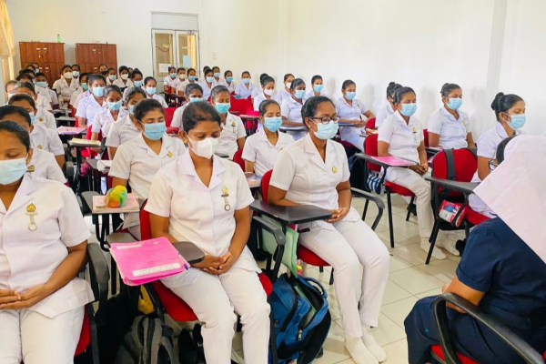 குடும்ப நல உத்தியோகத்தர்களுக்கு அமைச்சர் வெளியிட்ட மகிழ்ச்சித் தகவல் | 6000 Rs Allowance And Motorcycle For Midwifes