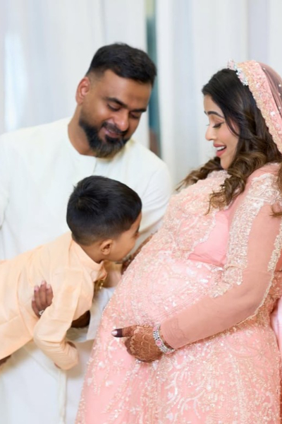 2வது முறையாக கர்ப்பமாக இருக்கும் போட்டோ வெளியிட்ட நடிகை பூர்ணா... | Actress Shamna Kasim Second Pregnancy Photos