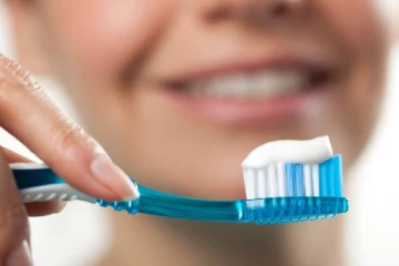 இரவில் பல் துலக்காதவர்களுக்கு மாரடைப்பு ஏற்படுமா? அதிர்ச்சி தகவல்