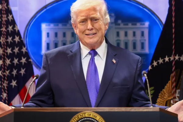 முட்டாள்கள் ; உச்ச நீதிமன்ற தீர்ப்பால் கடுப்பில் டிரம்ப்; புதிய வரி விதிப்பு | Supreme Court Ruling New Tax Imposition Trump முட்டாள்கள் ; உச்ச நீதிமன்ற தீர்ப்பால் கடுப்பில் டிரம்ப்; புதிய வரி விதிப்பு | Supreme Court Ruling New Tax Imposition Trump