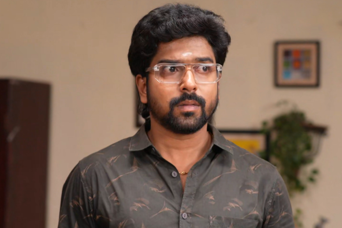 கர்ப்பமாக இருக்கும் ரோகிணி எடுத்த அதிரடி முடிவு.. அதிர்ச்சியில் மனோஜ், விஜயா.. சிறகடிக்க ஆசை சீரியல் | Rohini Makes Bold Decision After She Gets Pregnant கர்ப்பமாக இருக்கும் ரோகிணி எடுத்த அதிரடி முடிவு.. அதிர்ச்சியில் மனோஜ், விஜயா.. சிறகடிக்க ஆசை சீரியல் | Rohini Makes Bold Decision After She Gets Pregnant