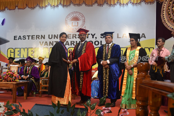 கிழக்குப் பல்கலைக்கழக பட்டமளிப்பு விழா நிறைவு (Photos) | Convocation Of Eastern University