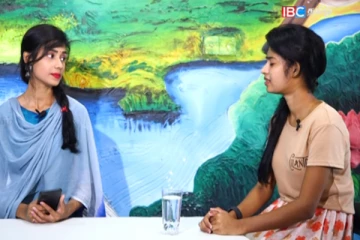 இலங்கையில் இளம்பெண்ணிடம் வெளிநாட்டு காசு செய்யும் வேலை